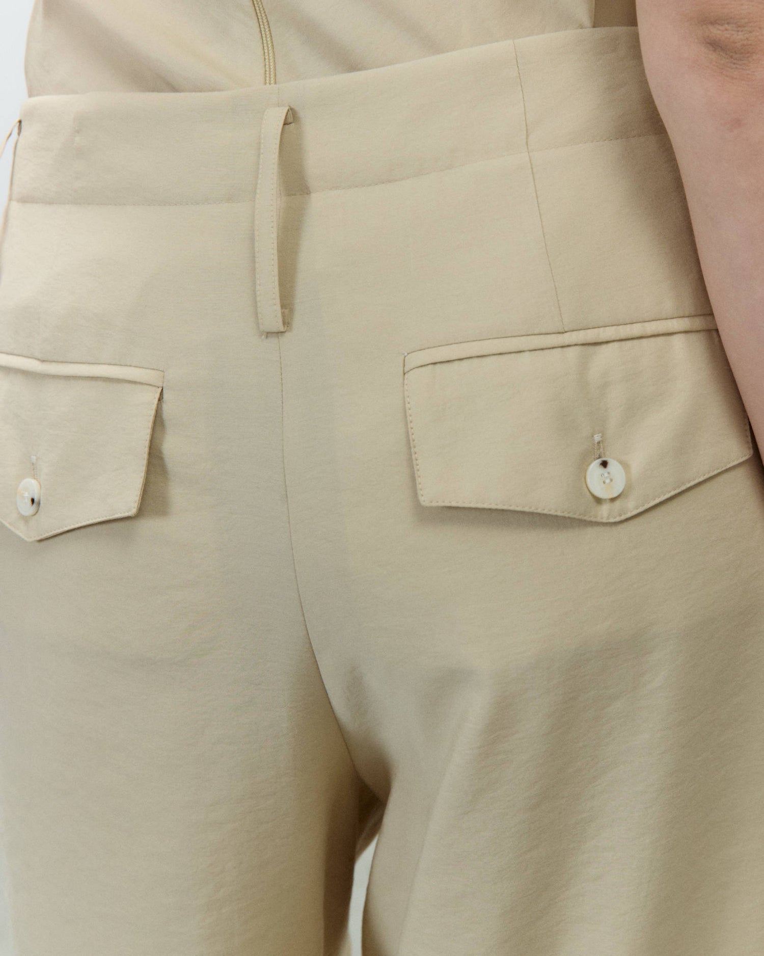 PANTALONE CON COULISSE